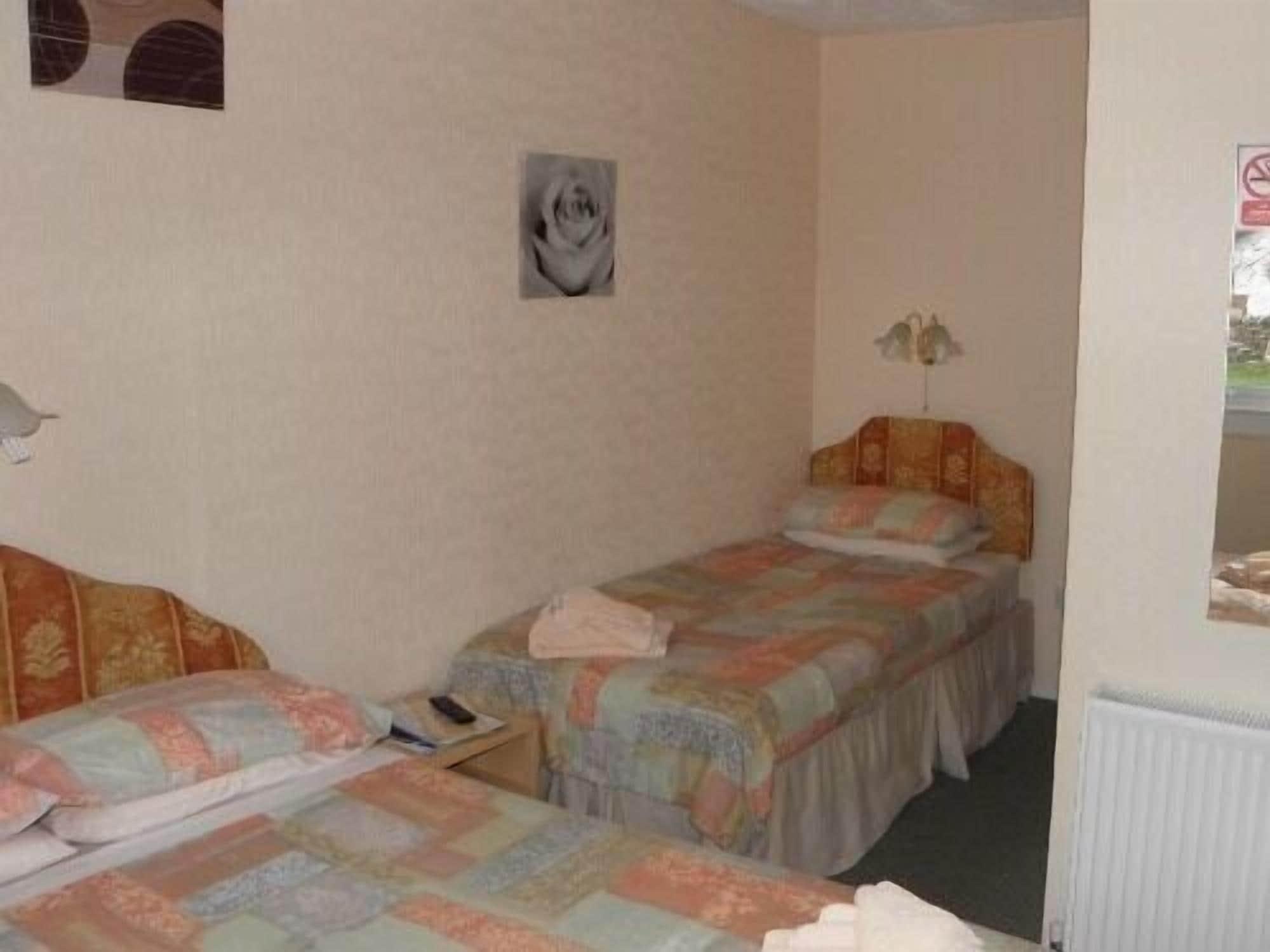 Morefield Motel Улапул Екстериор снимка