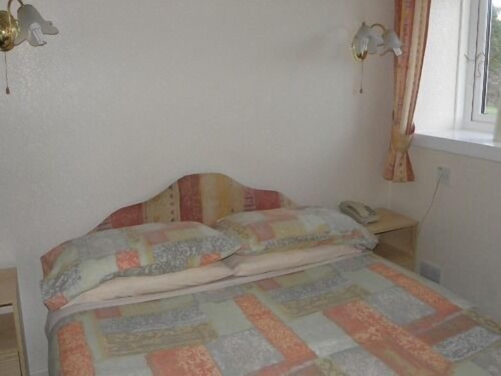 Morefield Motel Улапул Екстериор снимка