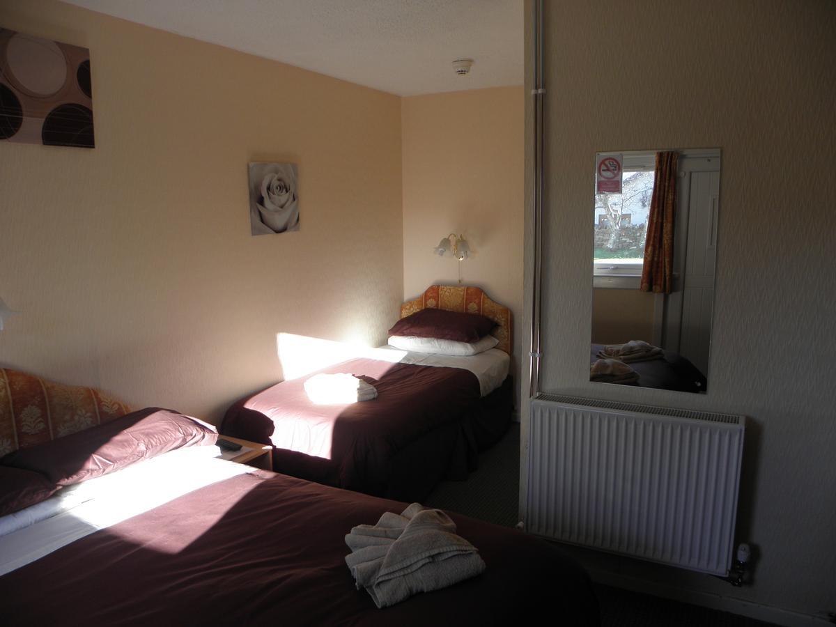 Morefield Motel Улапул Екстериор снимка