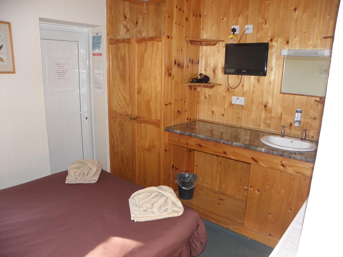 Morefield Motel Улапул Екстериор снимка